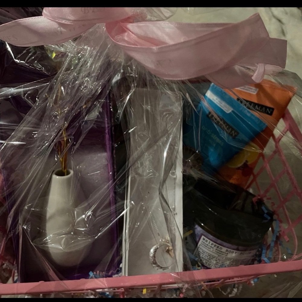 Mother Gift Basket